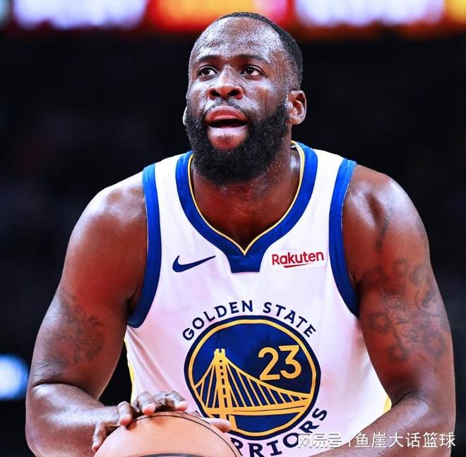 勇士加时险胜独行侠，穆迪复出首战受伤引关注